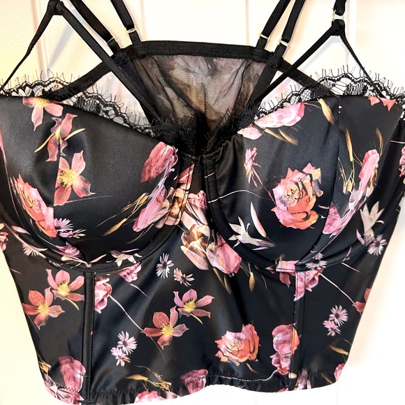 NWT VICTORIAS SECRET VERY SEXY SATIN LACE FLORAL CORSET BUSTIER SIDE ZIPPER 34DD - Picture 1 of 6